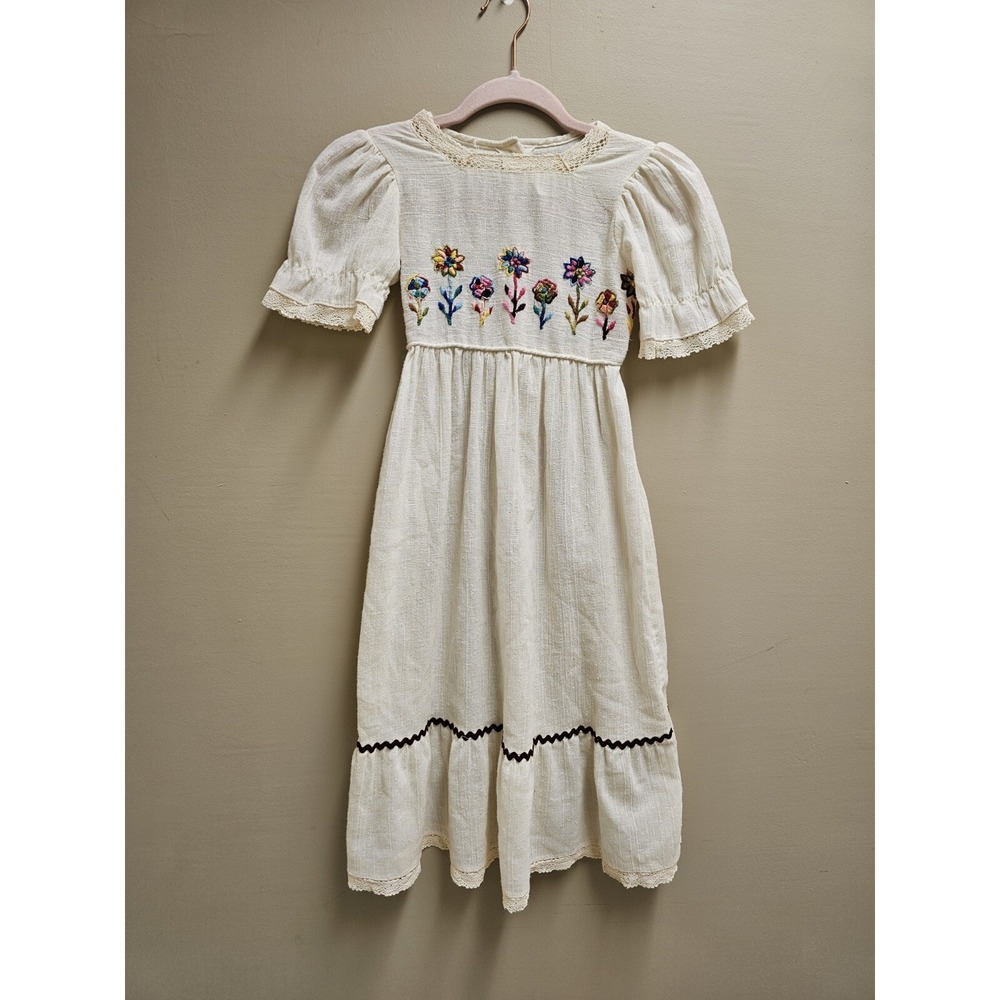 Montgomery Ward Vintage Cottagecore Floral Embroidered Maxi Dress Size 6 Cotton